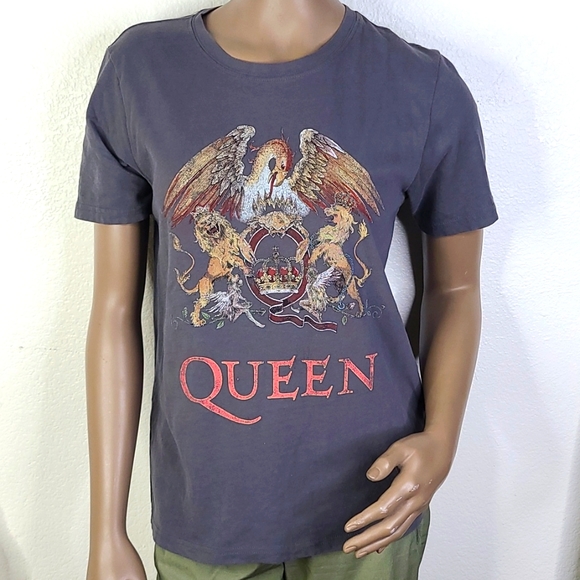 Abercrombie & Fitch Tops - Abercrombie & Fitch T-shirt Top Size XS QUEEN Short Sleeve Gray Graphic Casual